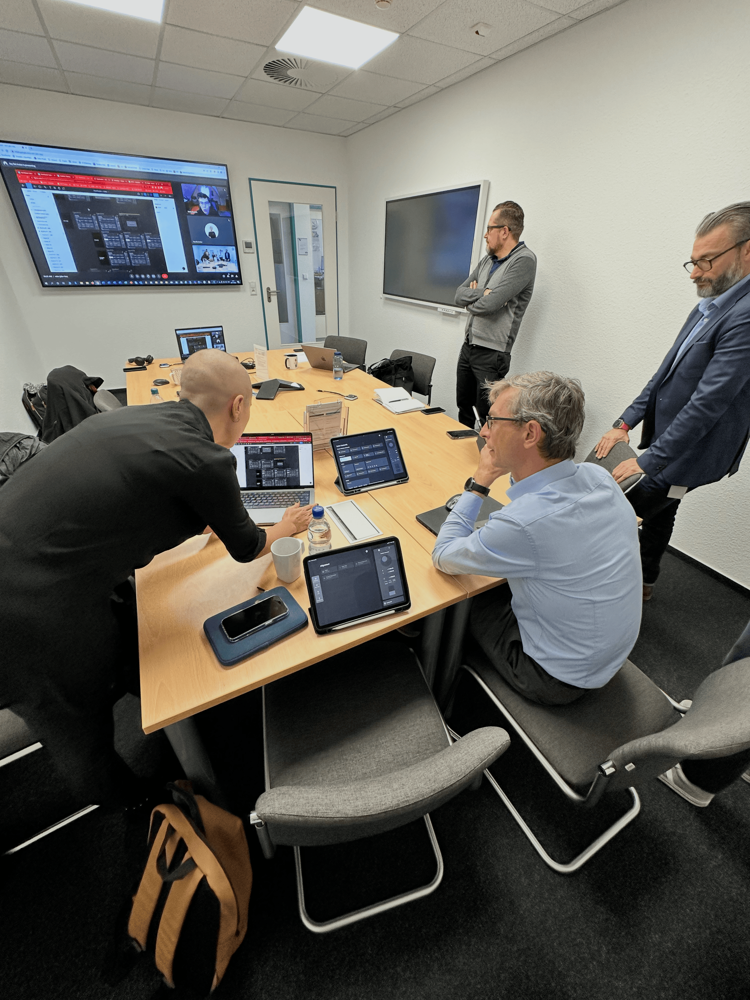 Usability testing session with the FormFactor team